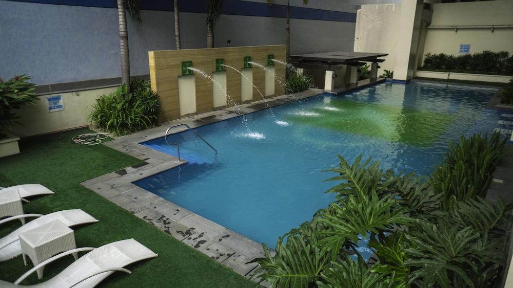 The Exchange Regency Residence Hotel Managed By Hii Pasig City Eksteriør bilde