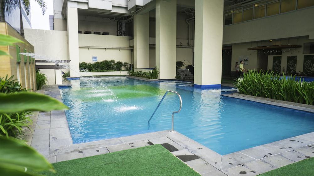 The Exchange Regency Residence Hotel Managed By Hii Pasig City Eksteriør bilde