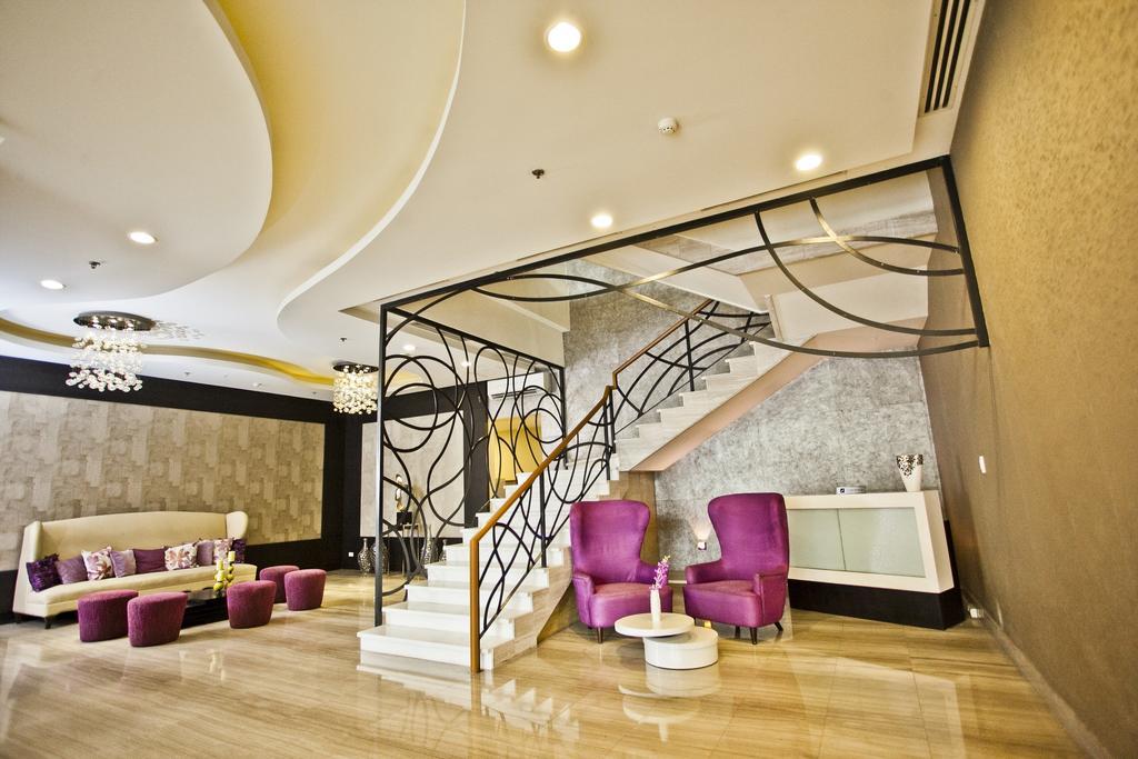 The Exchange Regency Residence Hotel Managed By Hii Pasig City Eksteriør bilde
